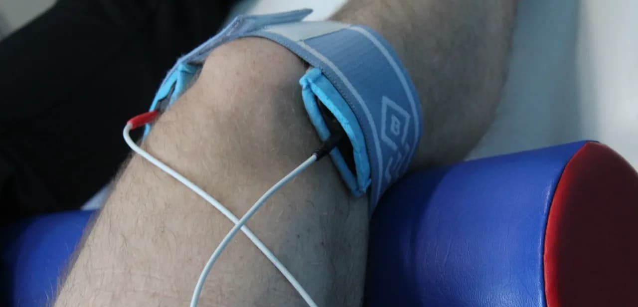 Jak rehabilitacja po endoprotezie kolana może przyspieszyć Twój powrót do zdrowia