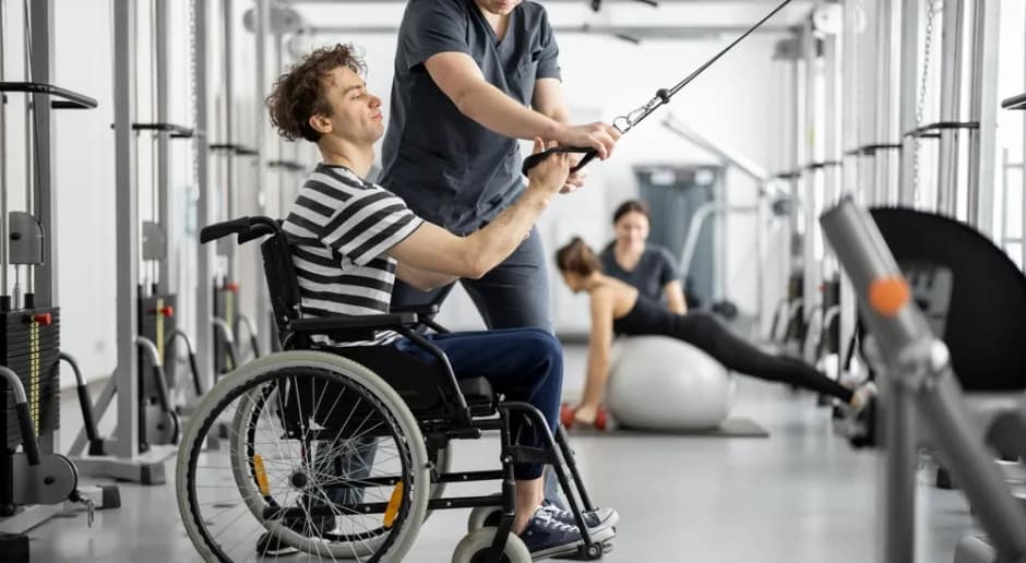 Jak się pisze rehabilitacja? Unikaj najczęstszych błędów w pisowni