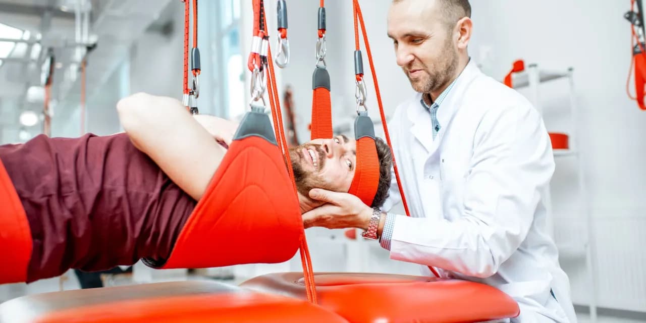 Ile trwa rehabilitacja kręgosłupa? Czas i czynniki wpływające na proces